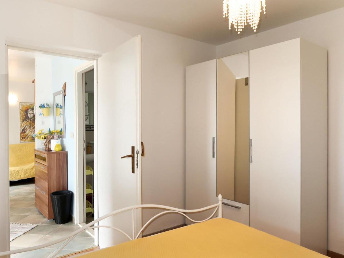 Holiday Home Garden Apartment - Brc650 By Interhome Sumartin Exteriér fotografie